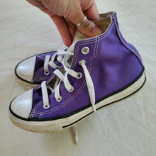 Load image into Gallery viewer, Converse Purple Hightop Shoes toddler 13
