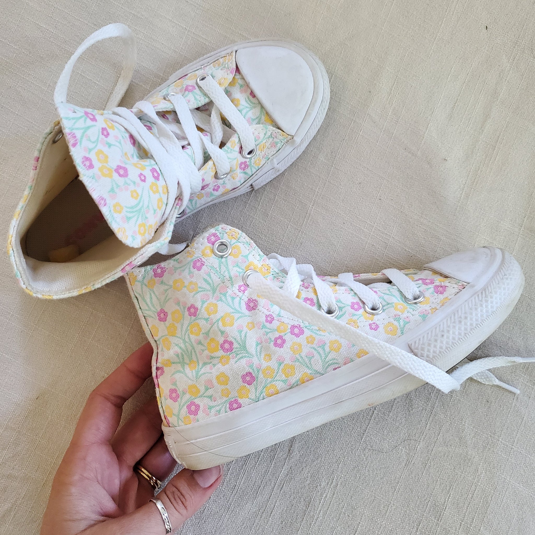 Converse floral high tops hotsell