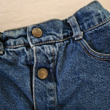 Load image into Gallery viewer, Vintage Guess Denim Button Skirt kids 6
