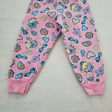 Load image into Gallery viewer, Vintage Bears &amp; Hearts Jogger Pants 3t
