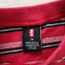 Load image into Gallery viewer, Vintage Levi&#39;s Striped Tee kids 7
