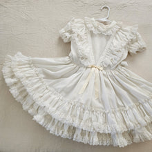 Load image into Gallery viewer, Vintage Betty Oden Full Circle Frilly Dress kids 6
