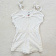 Load image into Gallery viewer, Vintage White Romper 3t
