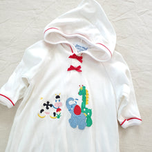 Load image into Gallery viewer, Vintage Animals Applique Sleep Sack 3 months
