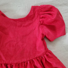 Load image into Gallery viewer, Vintage Red Classic Dress 5t
