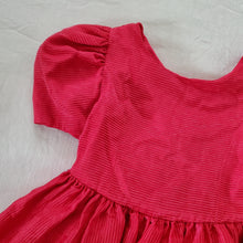 Load image into Gallery viewer, Vintage Red Classic Dress 5t
