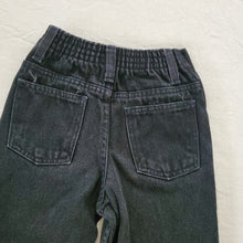 Load image into Gallery viewer, Vintage New Legends Black Jeans kids 6 SLIM
