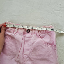 Load image into Gallery viewer, Vintage Light Pink Jeans 5t *flaw
