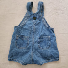 Load image into Gallery viewer, Vintage Gap Denim Shortalls 6-12 months

