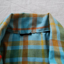 Load image into Gallery viewer, Vintage Ocean Plaid Buttondown kids 8/10
