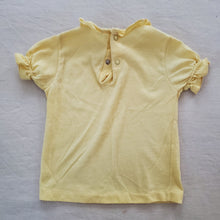 Load image into Gallery viewer, Vintage 70s Yellow Ruffle Top 2t/3t
