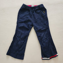 Load image into Gallery viewer, Vintage Y2k Tommy Hilfiger Flared Pants 4t
