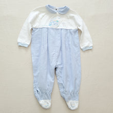 Load image into Gallery viewer, Vintage Bear Train Footed PJs 9-12 months
