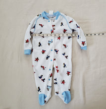 Load image into Gallery viewer, Vintage Oshkosh Bears Footed PJs 3-6 months
