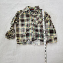 Load image into Gallery viewer, Vintage Green/Neutral Plaid Buttondown Shirt 4t
