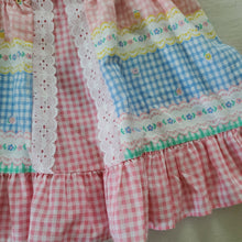 Load image into Gallery viewer, Vintage 70s Gingham Flowy Top 4t
