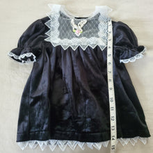 Load image into Gallery viewer, Vintage Black Velvet Dress 2t
