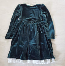 Load image into Gallery viewer, Vintage Dark Green Velvet Dress 5t
