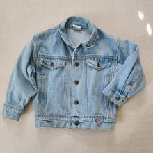 Load image into Gallery viewer, Vintage Guess Leather Patch Jean Jacket 3t
