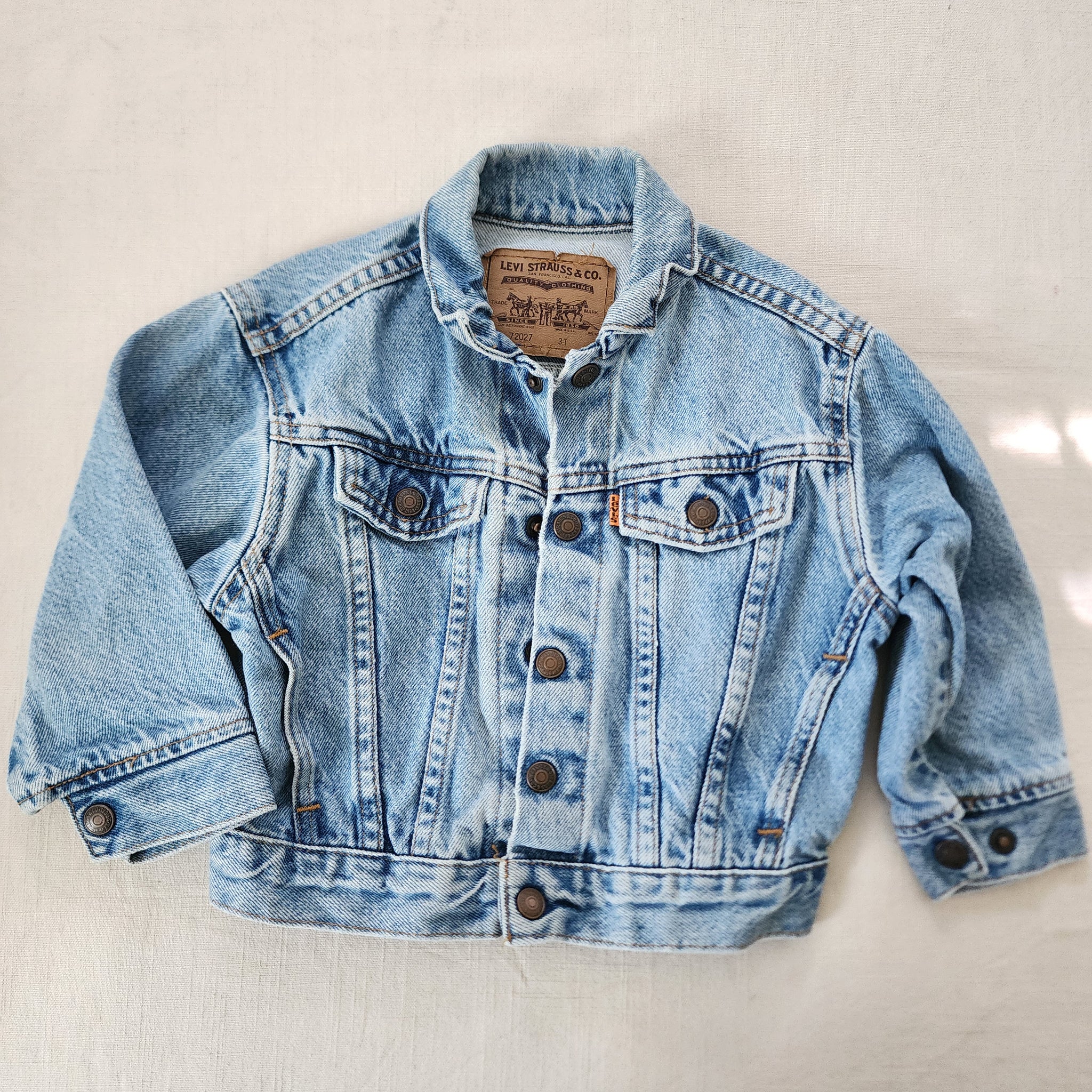 Vintage kids fashion levis