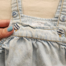 Load image into Gallery viewer, Vintage Guess Light Wash Denim Bubble 2t+
