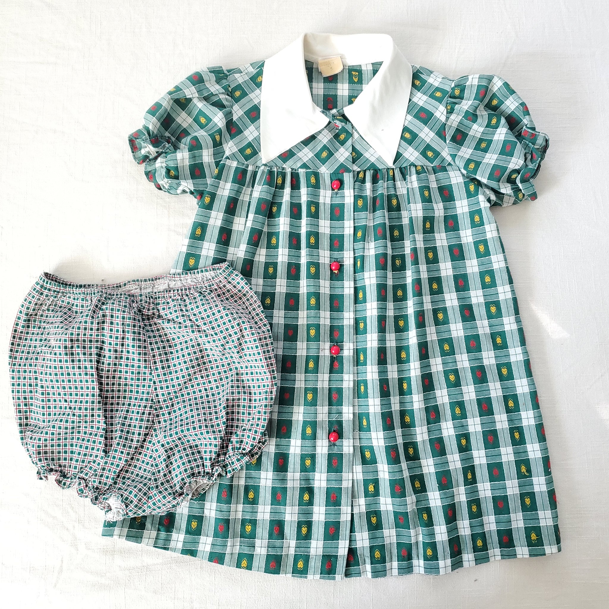 Vintage 70s Green Plaid Dress + Bloomers 5t Nostalgic Baby Vintage Vintage 70s Green Plaid Dress + Bloomers 5t Nostalgic Baby Vintage