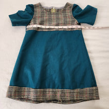 Load image into Gallery viewer, Vintage Green &amp; Plaid Dress 4t
