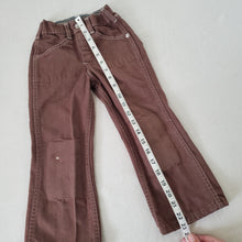 Load image into Gallery viewer, Vintage 70s Brown Flared Pants 4t/5t *flaw
