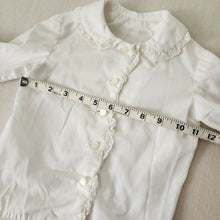 Load image into Gallery viewer, Vintage Girly Buttondown 3t/4t
