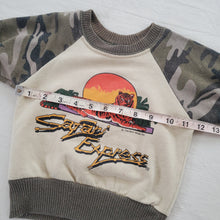 Load image into Gallery viewer, Vintage Safari Express Shirt 3t
