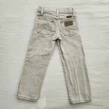 Load image into Gallery viewer, Vintage Wrangler Sand Jeans 4T SLIM
