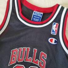 Load image into Gallery viewer, Vintage Chicago Bulls Jersey 3t/4t
