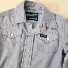 Load image into Gallery viewer, Vintage Wrangler Pale Blue Buttondown 2t/3t
