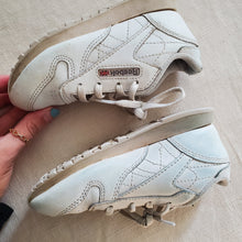 Load image into Gallery viewer, Reebok Classic Vintage Style Shoes toddler 9
