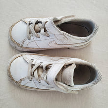 Load image into Gallery viewer, Nike Court Legacy White Shoes toddler 8
