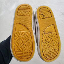 Load image into Gallery viewer, Converse Yellow All Star Shoes toddler 8
