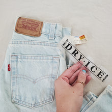 Load image into Gallery viewer, Vintage Deadstock Levi&#39;s Ultra Light Wash Jeans kids 12
