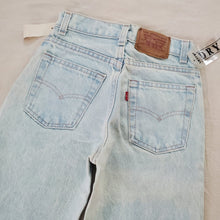 Load image into Gallery viewer, Vintage Deadstock Levi&#39;s Ultra Light Wash Jeans kids 12
