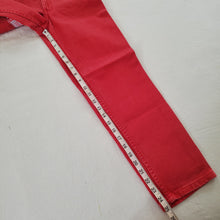 Load image into Gallery viewer, Vintage Deadstock Levi&#39;s Red Jeans kids 11 SLIM
