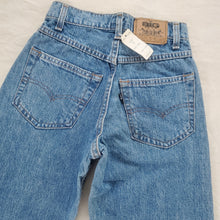 Load image into Gallery viewer, Vintage Deadstock Levi&#39;s BIG Jeans kids 12 SLIM
