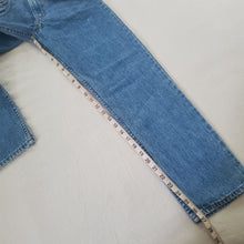 Load image into Gallery viewer, Vintage Deadstock Levi&#39;s BIG Jeans kids 12 SLIM
