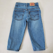 Load image into Gallery viewer, Y2k Levi&#39;s 550 Fit Jeans 4t
