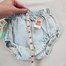 Load image into Gallery viewer, Vintage Deadstock Levi&#39;s Jean Bloomers 24 months
