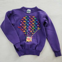 Load image into Gallery viewer, Vintage Hot Air Balloon Crewneck kids 6/7
