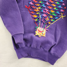 Load image into Gallery viewer, Vintage Hot Air Balloon Crewneck kids 6/7
