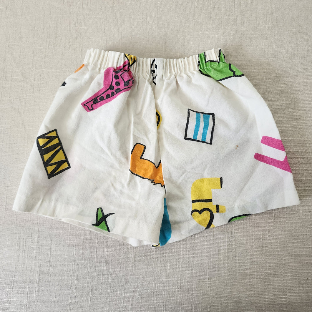 Vintage White Animal Pattern Shorts 4t