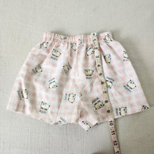 Load image into Gallery viewer, Vintage Sheep Gingham Shorts 3t/4t
