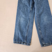 Load image into Gallery viewer, Vintage 90s Bugle Boy Jeans kids 6
