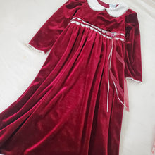 Load image into Gallery viewer, Vintage Maroon Velvet Dress kids 10
