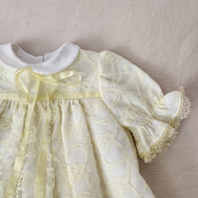 Load image into Gallery viewer, Vintage Light Yellow Lace Dress 3t
